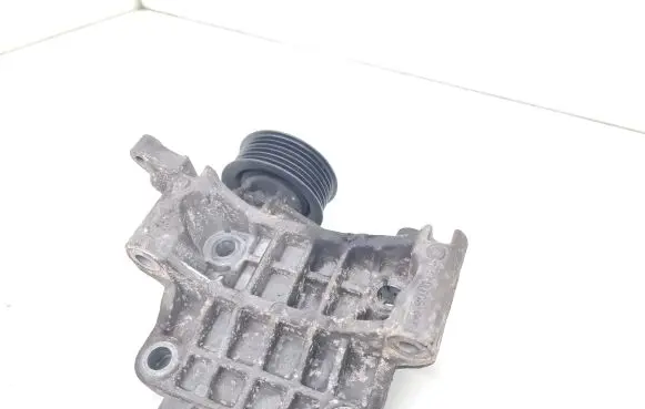 Audi Q5 SQ5 Generator/alternator bracket 059903143S