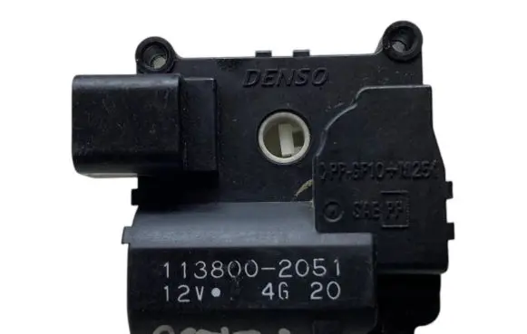 Toyota Corolla Verso E121 Air flap motor/actuator 1138002051