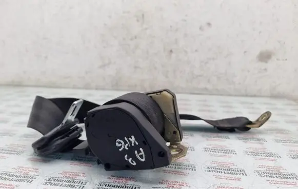 Audi A3 S3 8L Rear seatbelt