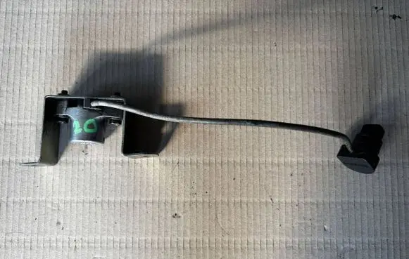 Renault Espace - Grand espace IV Oil level sensor 8972878241 LS21A