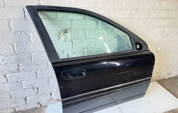 Volvo S80 Front door