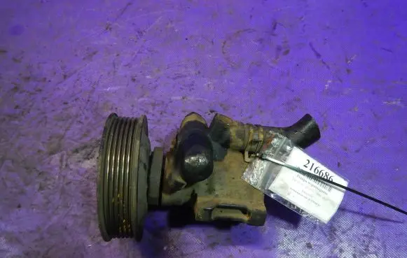 Volkswagen Polo III 6N 6N2 6NF Power steering pump