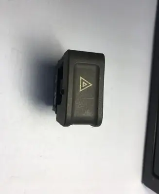 Audi 80 90 S2 B4 Hazard light switch 811941509
