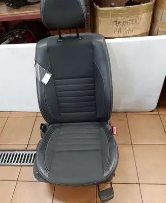 Front passenger seat