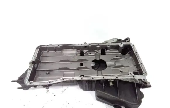 BMW 7 E65 E66 Oil sump 7789056 7789057