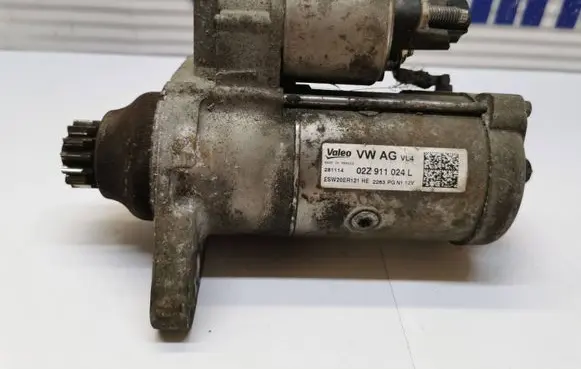 Volkswagen PASSAT B8 Starter motor 02Z911024L