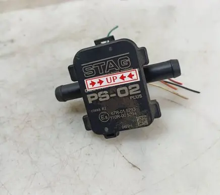 Opel Vectra B Air pressure sensor 67R015293