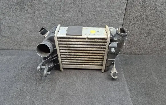Audi A4 S4 B7 8E 8H Intercooler radiator 8E0145805R 8E0145805AD