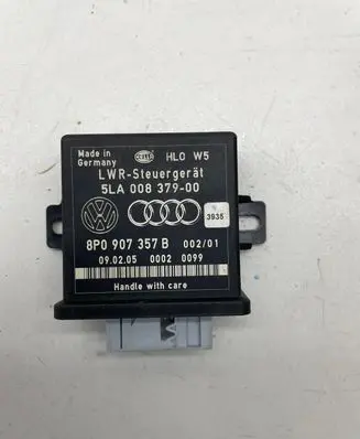 Audi A4 S4 B7 8E 8H Light module LCM 8P0907357B 5LA00837900