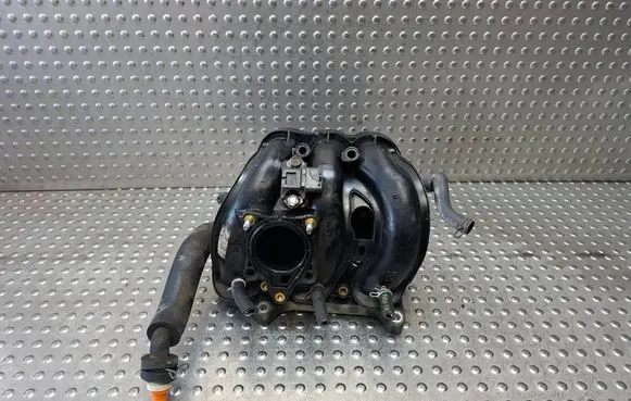 Toyota Aygo AB10 Intake manifold S27725009