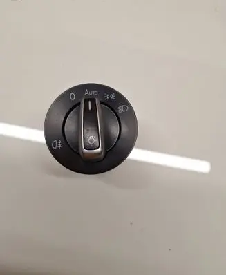 Volkswagen PASSAT B7 USA Light switch 3C8941431