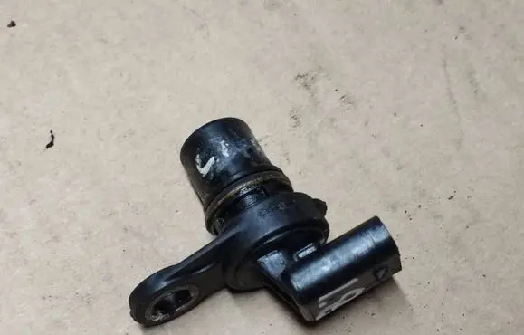 Dodge Caliber Camshaft position sensor 05033308AB