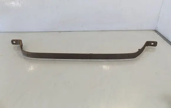 Hyundai i30 Fuel tank mounting bracket
