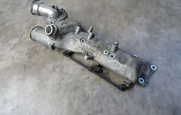 Mercedes-Benz E W211 Intake manifold A6420901137