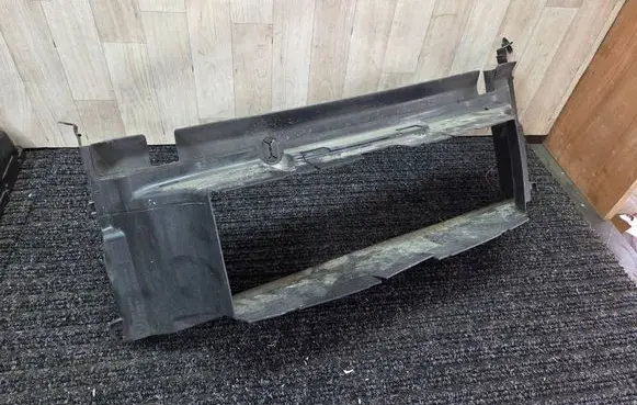 BMW 3 F30 F35 F31 Intercooler air guide/duct channel 8054228 51748054228