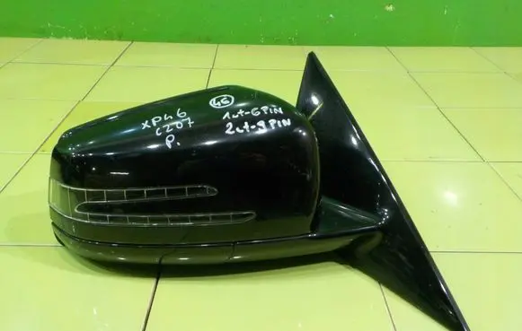 Mercedes-Benz E C207 W207 Front door electric wing mirror A3166442 PRAWE