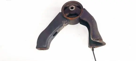 Mitsubishi Lancer X Engine mount bracket