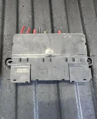 Land Rover Discovery 5 Positive wiring loom HPLA14A073KA E08020300 E03830500