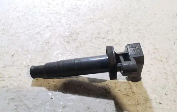 Toyota Corolla Verso AR10 High voltage ignition coil 9008019019