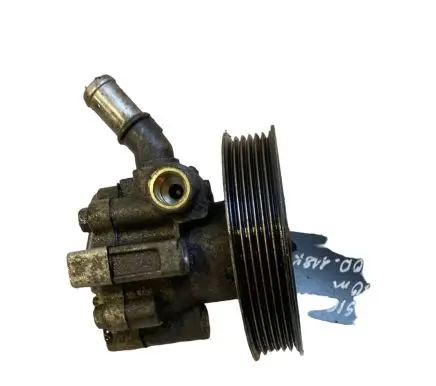 Opel Insignia A Power steering pump 13309336 Y3370H11224