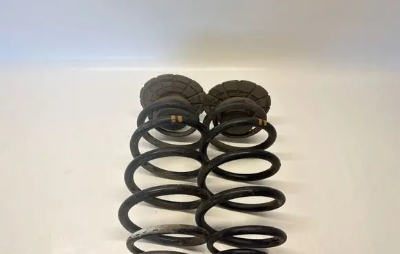 Mercedes-Benz Vito Viano W447 Rear coil spring A4473241404