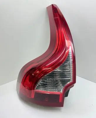 Volvo XC60 Rear/tail lights L90007892 31323034