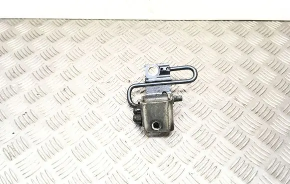 Rear door upper hinge