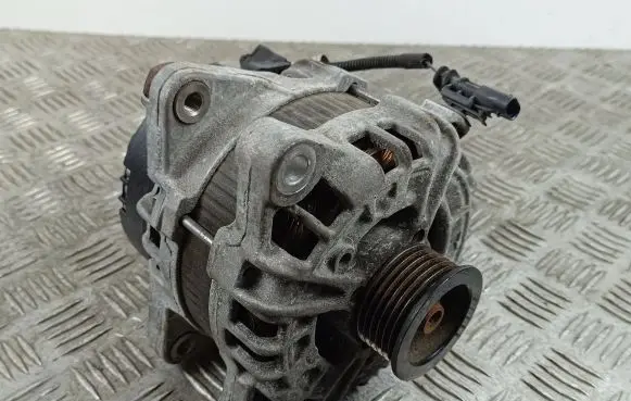 Jaguar F-Pace Generator/alternator 0125812068