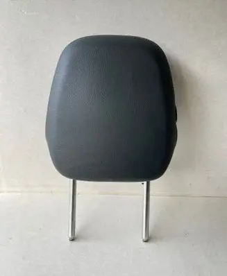 Porsche Cayenne (92A) Front seat headrest 