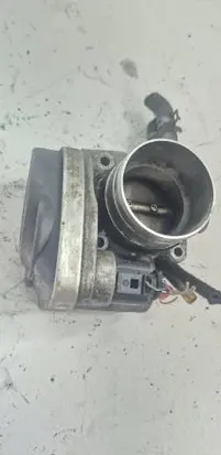 Volkswagen PASSAT B5 Throttle body valve 123123