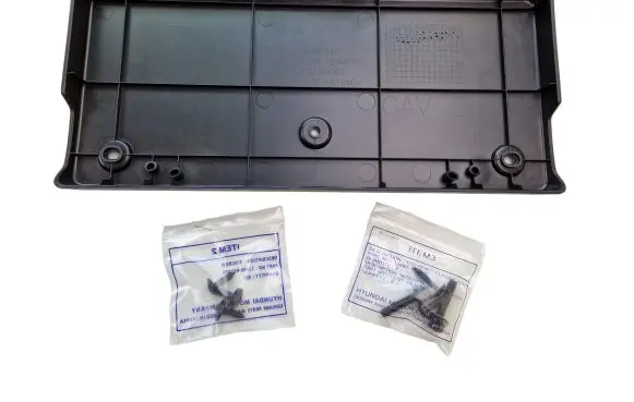 Hyundai Tucson TL Number plate surrounds holder frame 86529D3510
