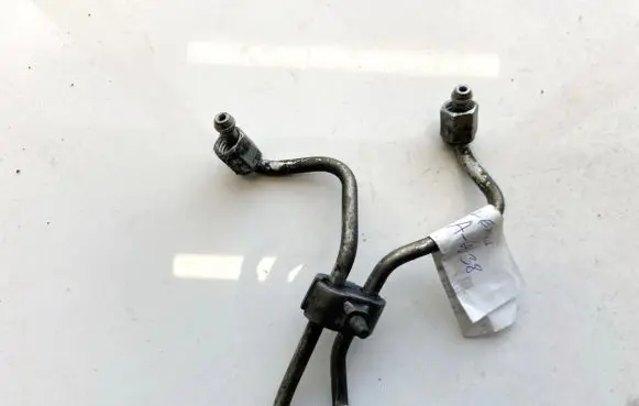 Lexus IS 220D-250-350 Fuel line pipe