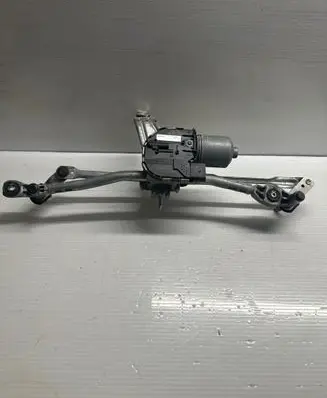 Volvo XC90 Front wiper linkage 31349369