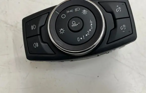 Ford Ranger Light switch DG9T13D061HDW 170901092453 17013422