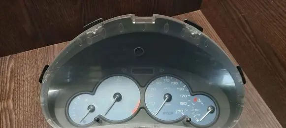 Citroen Berlingo Speedometer (instrument cluster) 9646433980 000707903 55500030100