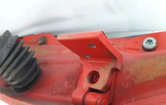 Audi A4 S4 B5 8D Rear door lower hinge