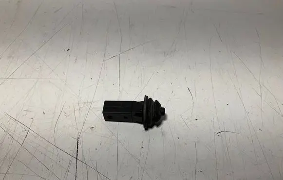 BMW 7 F01 F02 F03 F04 Fuel tank opening switch 82289392