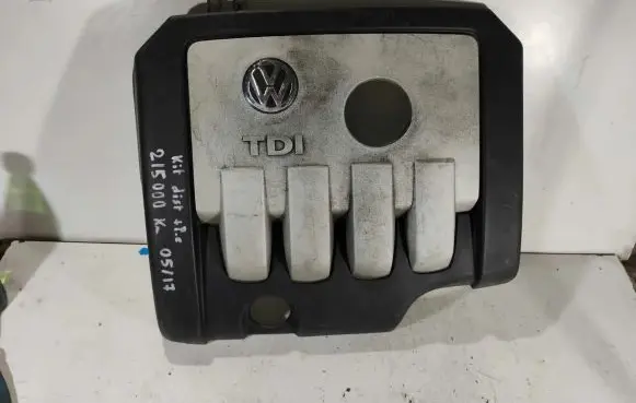 Volkswagen Touran I Engine cover (trim) 03G103925AG