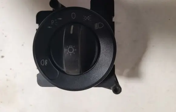 Mercedes-Benz Sprinter W906 Light switch A9065450504