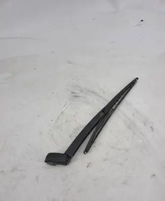 Toyota Avensis T250 Rear wiper blade arm 