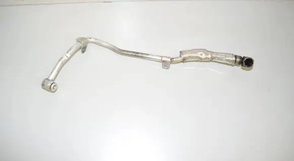 BMW 1 F40 Engine coolant pipe/hose 8589047 11538589047