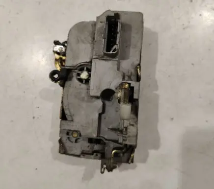 Citroen Berlingo Front door lock