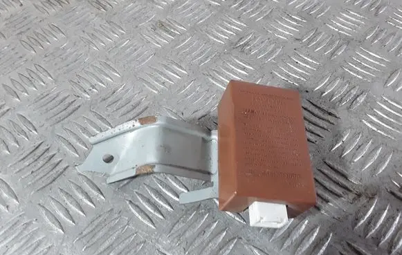Toyota Prius (XW20) Tire pressure control unit 897600E010 1584000311