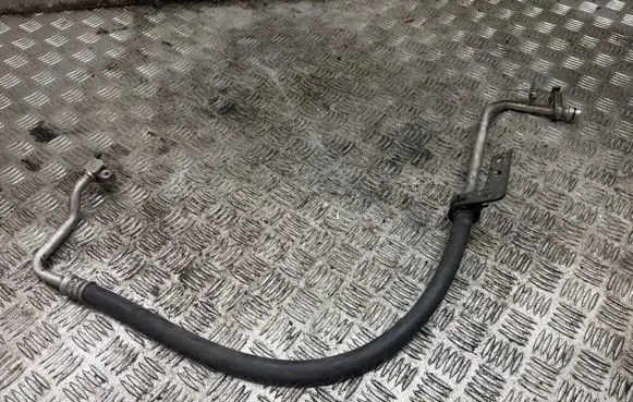 Subaru Legacy Air conditioning (A/C) pipe/hose 