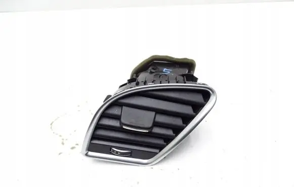 Audi A5 8T 8F Dashboard side air vent grill/cover trim 8T2820901F