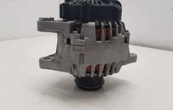 KIA Soul Generator/alternator 373002B910 2625573