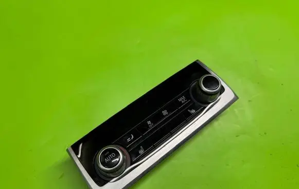 BMW 7 G11 G12 Climate control unit 11419110 9399333 15B259PP0190
