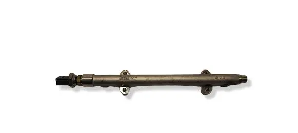 Volkswagen Tayron II Fuel main line pipe 04C906054C