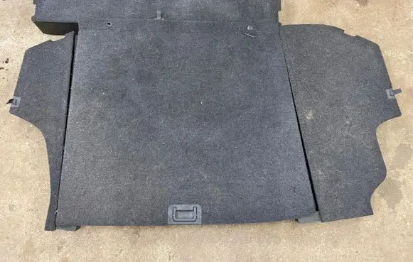Subaru Forester SF Trunk/boot floor carpet liner 