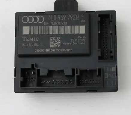 Audi Q7 4L Door control unit/module 4L0959792B 4L0910793B